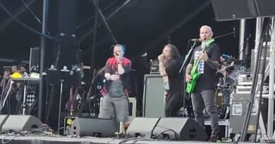 Mr. Bungle covered Sepulturas “Territory“ w/  Max Cavalera @Sonic Temple Festival – video posted