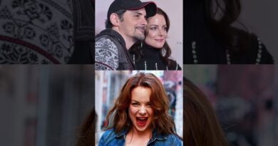 Brad Paisley’s Love Story with Kimberly Williams-Paisley  #bradpaisey