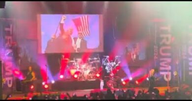 W.A.S.P. pay tribute to President-elect Donald Trump in New York City – video posted