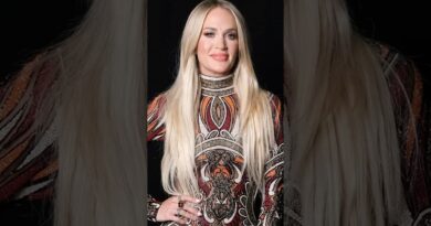 Carrie Underwood’s Stunning Fashion Show (American Idol 2025)  #carrieunderwood  #americanidol
