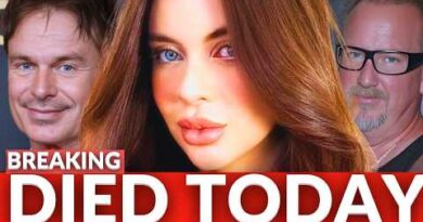 LEGENDARY Rock Stars  & 10 STARs Who Died TodaY!