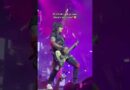 Did Nikki Sixx Raid Johnny Depp's Wardrobe? 🤔Motley Crue Live 2025